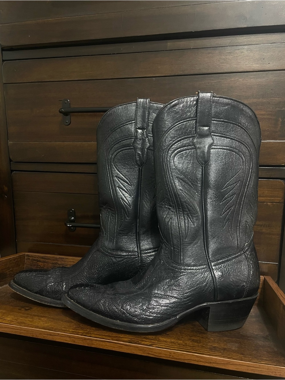 Black genuine ostrich leg cowboy boots - Picture 5 of 14